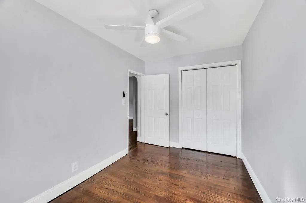 220-44 73rd Avenue, New York, NY, 2 Bedrooms Bedrooms, 5 Rooms Rooms,1 BathroomBathrooms,Residential,For Rent,73rd Avenue,0,1041344 220-44 73rd Avenue, New York, NY, 2 Bedrooms Bedrooms, 5 Rooms Rooms,1 BathroomBathrooms,Residential,For Rent,73rd Avenue,0,1041344