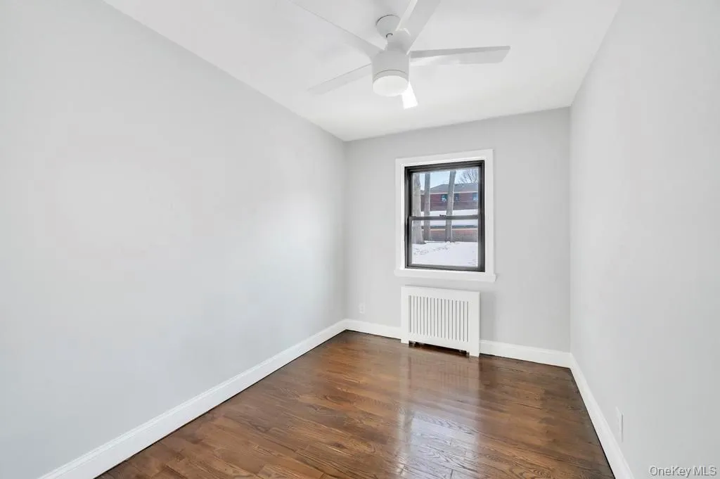 220-44 73rd Avenue, New York, NY, 2 Bedrooms Bedrooms, 5 Rooms Rooms,1 BathroomBathrooms,Residential,For Rent,73rd Avenue,0,1041344 220-44 73rd Avenue, New York, NY, 2 Bedrooms Bedrooms, 5 Rooms Rooms,1 BathroomBathrooms,Residential,For Rent,73rd Avenue,0,1041344