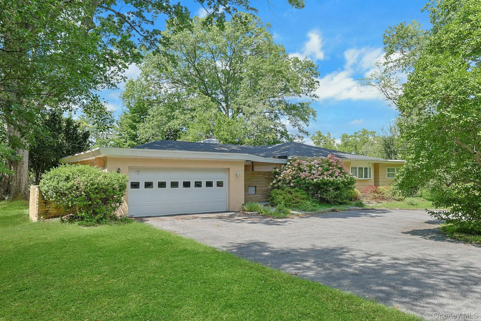 130 Apple Lane Drive, Middletown, NY, 4 Bedrooms Bedrooms, 7 Rooms Rooms,3 BathroomsBathrooms,Residential,For Rent,Apple Lane,0,1041345 130 Apple Lane Drive, Middletown, NY, 4 Bedrooms Bedrooms, 7 Rooms Rooms,3 BathroomsBathrooms,Residential,For Rent,Apple Lane,0,1041345