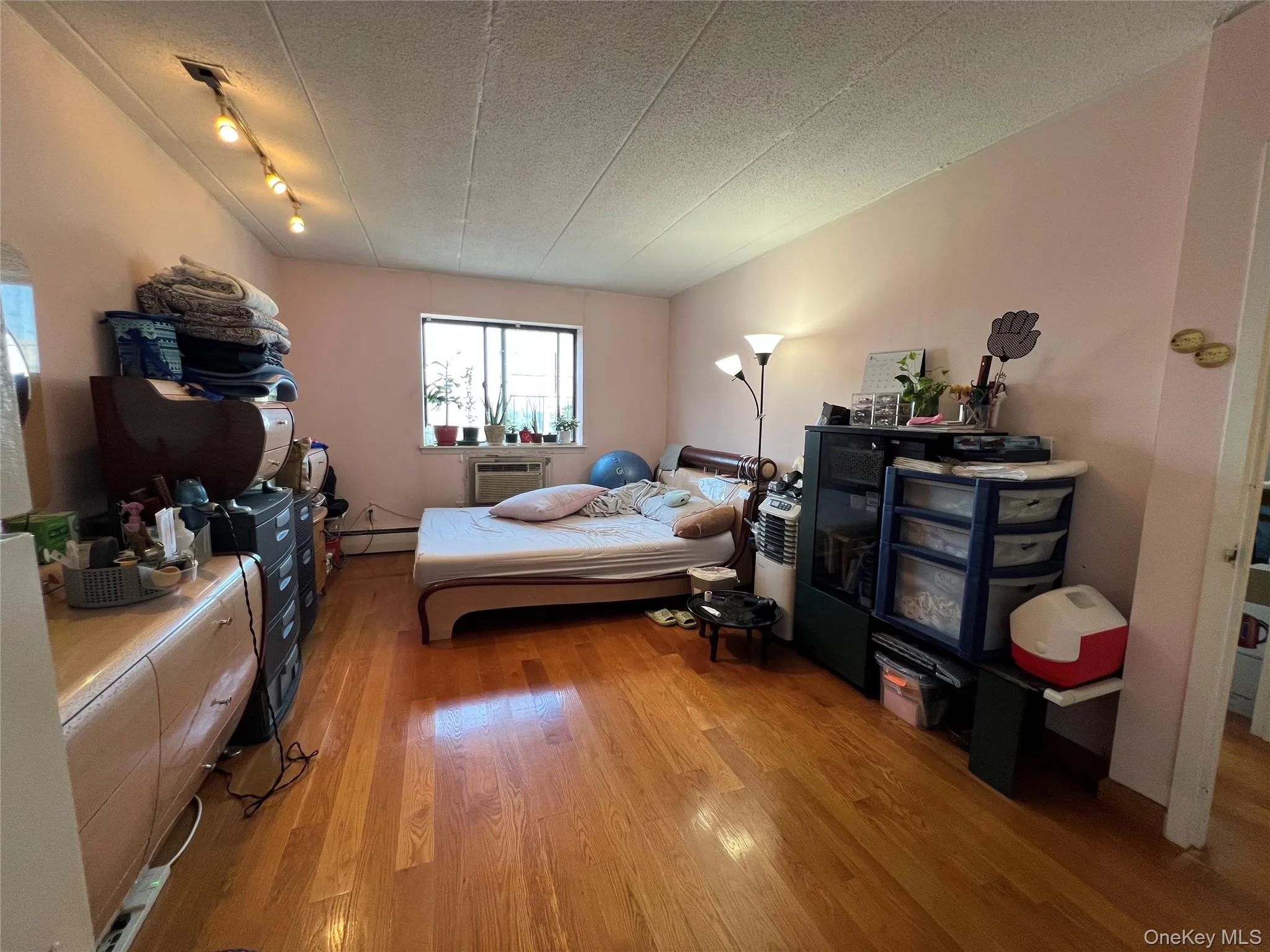 3808 147th Street, New York, NY, 2 Bedrooms Bedrooms, 6 Rooms Rooms,2 BathroomsBathrooms,Residential,For Rent,147th,0,1041349 3808 147th Street, New York, NY, 2 Bedrooms Bedrooms, 6 Rooms Rooms,2 BathroomsBathrooms,Residential,For Rent,147th,0,1041349