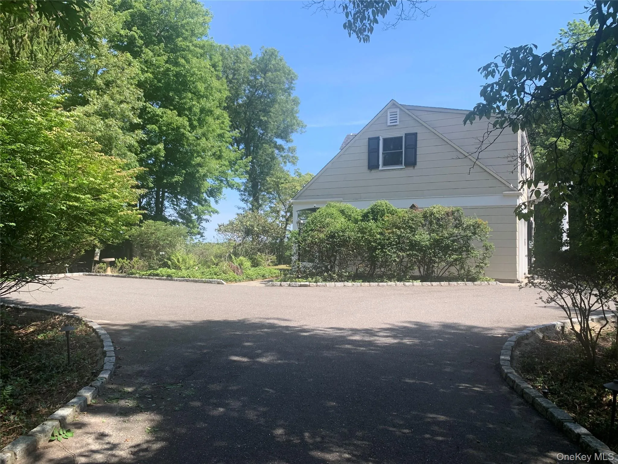 105 Laurel Lane, Brookhaven, NY, 4 Bedrooms Bedrooms, 10 Rooms Rooms,3 BathroomsBathrooms,Residential,For Rent,Laurel,0,1041354 105 Laurel Lane, Brookhaven, NY, 4 Bedrooms Bedrooms, 10 Rooms Rooms,3 BathroomsBathrooms,Residential,For Rent,Laurel,0,1041354