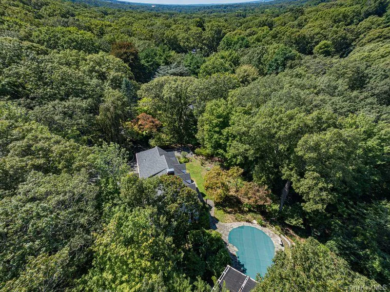 105 Laurel Lane, Brookhaven, NY, 4 Bedrooms Bedrooms, 10 Rooms Rooms,3 BathroomsBathrooms,Residential,For Rent,Laurel,0,1041354 105 Laurel Lane, Brookhaven, NY, 4 Bedrooms Bedrooms, 10 Rooms Rooms,3 BathroomsBathrooms,Residential,For Rent,Laurel,0,1041354
