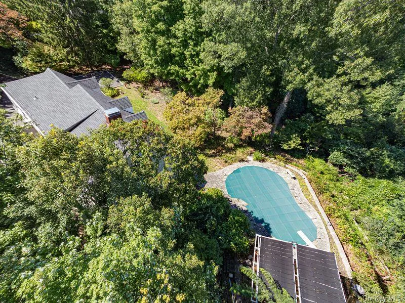 105 Laurel Lane, Brookhaven, NY, 4 Bedrooms Bedrooms, 10 Rooms Rooms,3 BathroomsBathrooms,Residential,For Rent,Laurel,0,1041354 105 Laurel Lane, Brookhaven, NY, 4 Bedrooms Bedrooms, 10 Rooms Rooms,3 BathroomsBathrooms,Residential,For Rent,Laurel,0,1041354