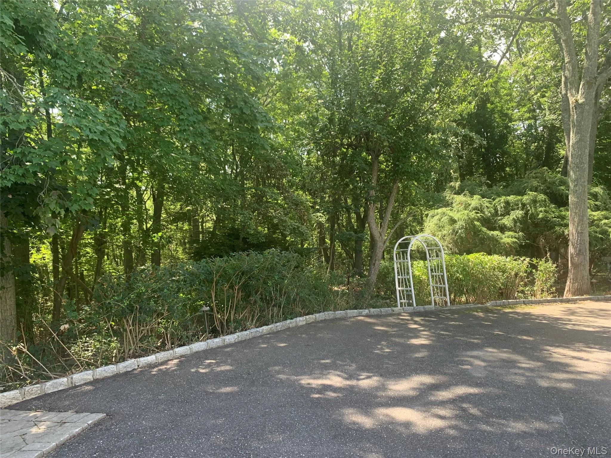 105 Laurel Lane, Brookhaven, NY, 4 Bedrooms Bedrooms, 10 Rooms Rooms,3 BathroomsBathrooms,Residential,For Rent,Laurel,0,1041354 105 Laurel Lane, Brookhaven, NY, 4 Bedrooms Bedrooms, 10 Rooms Rooms,3 BathroomsBathrooms,Residential,For Rent,Laurel,0,1041354