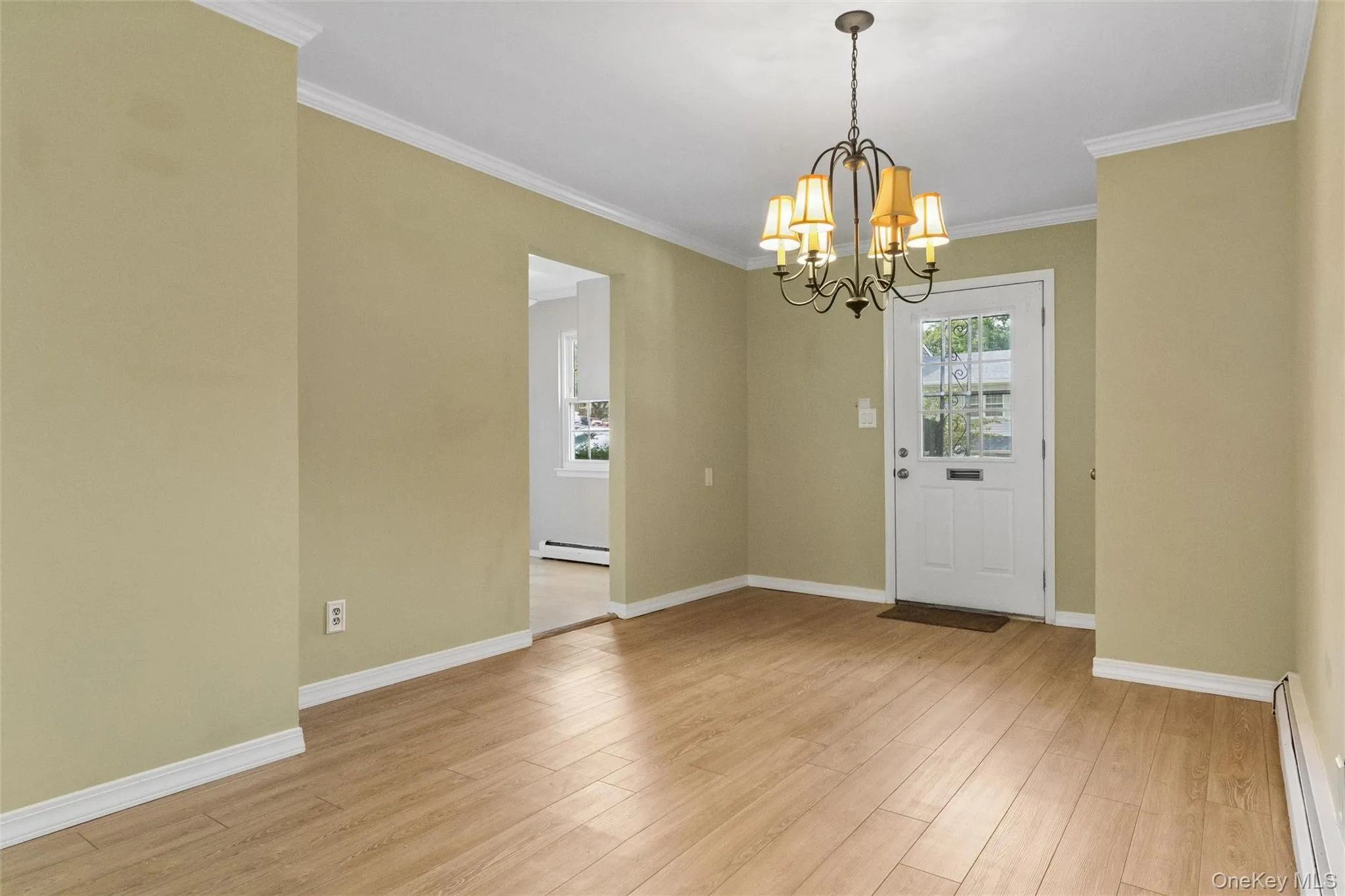 9 Harbour Lane, Oyster Bay, NY, 1 Bedroom Bedrooms, 4 Rooms Rooms,1 BathroomBathrooms,Residential,For Rent,Harbour,0,1041359 9 Harbour Lane, Oyster Bay, NY, 1 Bedroom Bedrooms, 4 Rooms Rooms,1 BathroomBathrooms,Residential,For Rent,Harbour,0,1041359