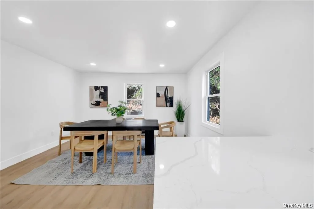20 Mersereau Avenue, Mount Vernon, NY, 4 Bedrooms Bedrooms, 19 Rooms Rooms,2 BathroomsBathrooms,Residential Lease,For Rent,Mersereau,0,1041361 20 Mersereau Avenue, Mount Vernon, NY, 4 Bedrooms Bedrooms, 19 Rooms Rooms,2 BathroomsBathrooms,Residential Lease,For Rent,Mersereau,0,1041361