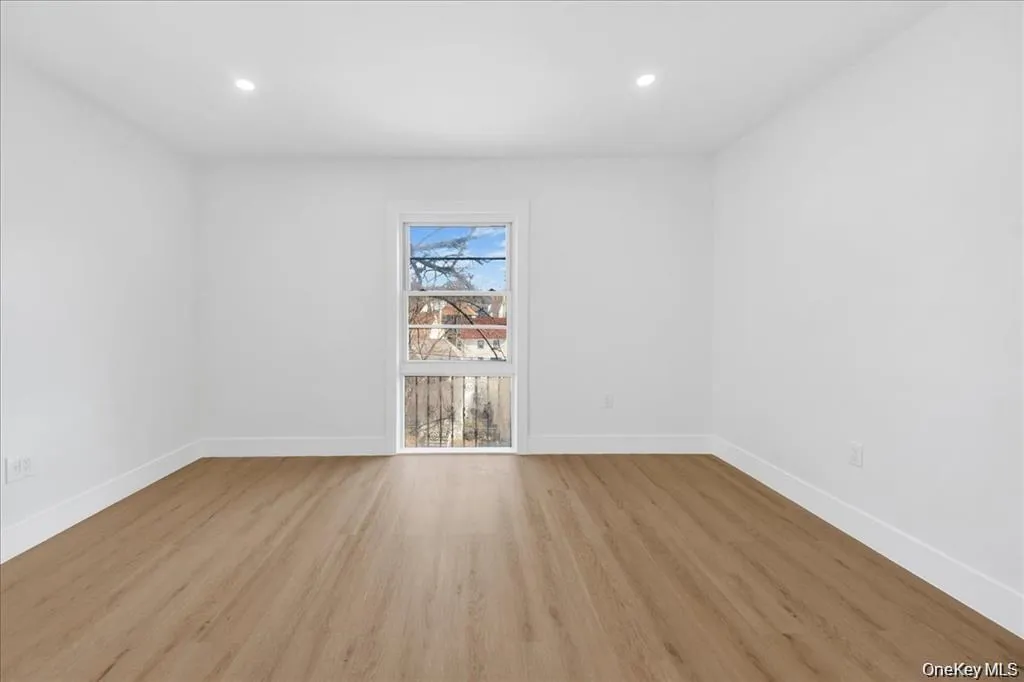 20 Mersereau Avenue, Mount Vernon, NY, 4 Bedrooms Bedrooms, 19 Rooms Rooms,2 BathroomsBathrooms,Residential Lease,For Rent,Mersereau,0,1041361 20 Mersereau Avenue, Mount Vernon, NY, 4 Bedrooms Bedrooms, 19 Rooms Rooms,2 BathroomsBathrooms,Residential Lease,For Rent,Mersereau,0,1041361