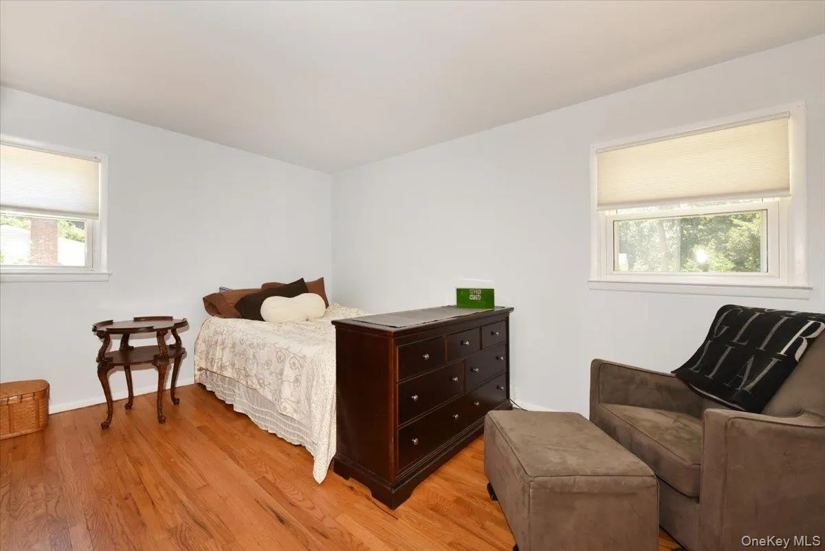 16 Edgar Drive, Smithtown, NY, 4 Bedrooms Bedrooms, 8 Rooms Rooms,2 BathroomsBathrooms,Residential,For Rent,Edgar,0,1041363 16 Edgar Drive, Smithtown, NY, 4 Bedrooms Bedrooms, 8 Rooms Rooms,2 BathroomsBathrooms,Residential,For Rent,Edgar,0,1041363