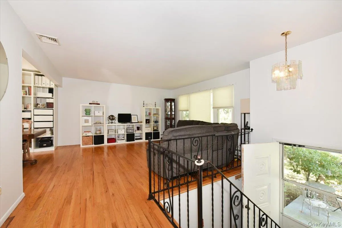 16 Edgar Drive, Smithtown, NY, 4 Bedrooms Bedrooms, 8 Rooms Rooms,2 BathroomsBathrooms,Residential,For Rent,Edgar,0,1041363 16 Edgar Drive, Smithtown, NY, 4 Bedrooms Bedrooms, 8 Rooms Rooms,2 BathroomsBathrooms,Residential,For Rent,Edgar,0,1041363