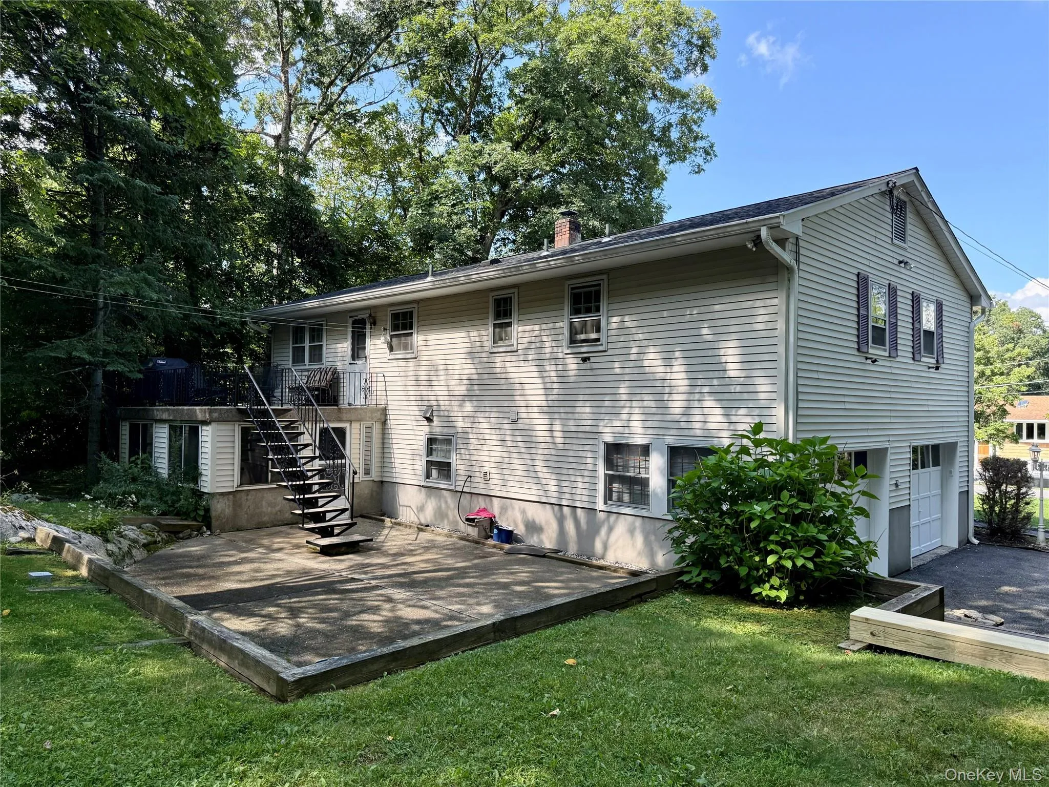 15 Kentwood Drive, Kent, NY, 3 Bedrooms Bedrooms, 8 Rooms Rooms,3 BathroomsBathrooms,Residential Lease,For Rent,Kentwood,0,1041366 15 Kentwood Drive, Kent, NY, 3 Bedrooms Bedrooms, 8 Rooms Rooms,3 BathroomsBathrooms,Residential Lease,For Rent,Kentwood,0,1041366