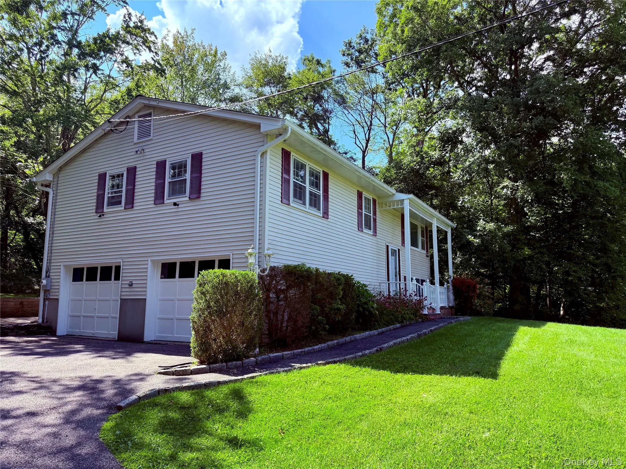 15 Kentwood Drive, Kent, NY, 3 Bedrooms Bedrooms, 8 Rooms Rooms,3 BathroomsBathrooms,Residential Lease,For Rent,Kentwood,0,1041366 15 Kentwood Drive, Kent, NY, 3 Bedrooms Bedrooms, 8 Rooms Rooms,3 BathroomsBathrooms,Residential Lease,For Rent,Kentwood,0,1041366