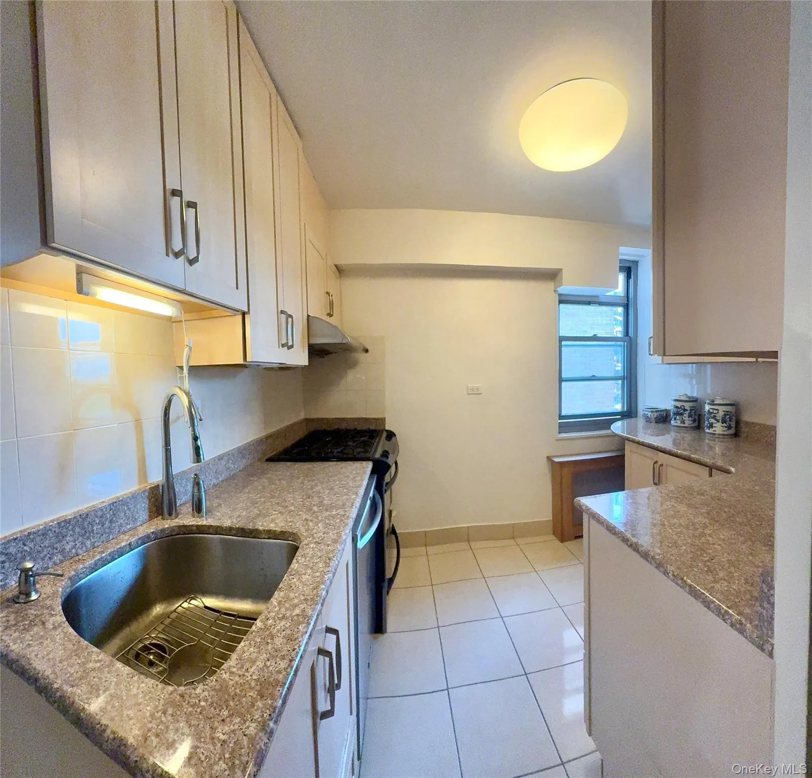 61-20 Grand Central Parkway, New York, NY, 2 Bedrooms Bedrooms, 4 Rooms Rooms,1 BathroomBathrooms,Residential,For Rent,Grand Central,0,1041367 61-20 Grand Central Parkway, New York, NY, 2 Bedrooms Bedrooms, 4 Rooms Rooms,1 BathroomBathrooms,Residential,For Rent,Grand Central,0,1041367