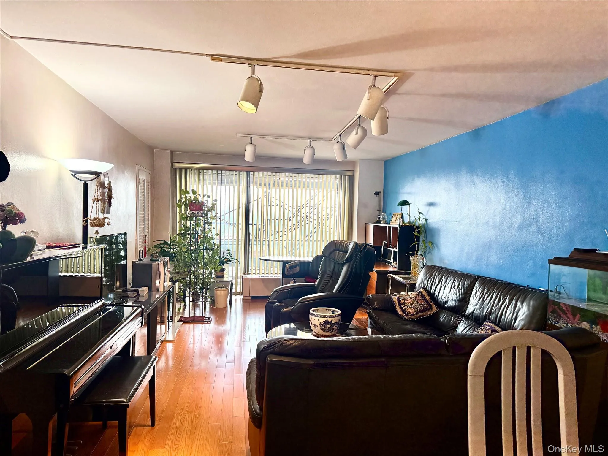 61-20 Grand Central Parkway, New York, NY, 2 Bedrooms Bedrooms, 4 Rooms Rooms,1 BathroomBathrooms,Residential,For Rent,Grand Central,0,1041367 61-20 Grand Central Parkway, New York, NY, 2 Bedrooms Bedrooms, 4 Rooms Rooms,1 BathroomBathrooms,Residential,For Rent,Grand Central,0,1041367