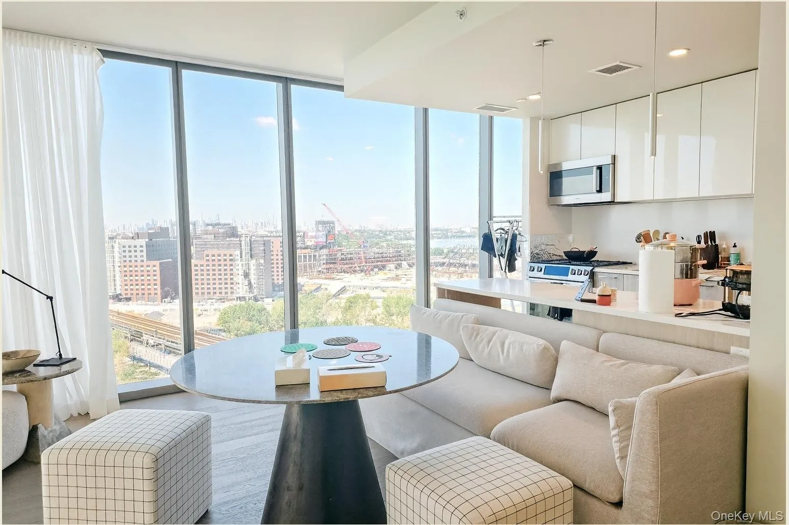 131-03 40th Road, New York, NY, 3 Bedrooms Bedrooms, 8 Rooms Rooms,3 BathroomsBathrooms,Residential Lease,For Rent,40th,0,1041383 131-03 40th Road, New York, NY, 3 Bedrooms Bedrooms, 8 Rooms Rooms,3 BathroomsBathrooms,Residential Lease,For Rent,40th,0,1041383