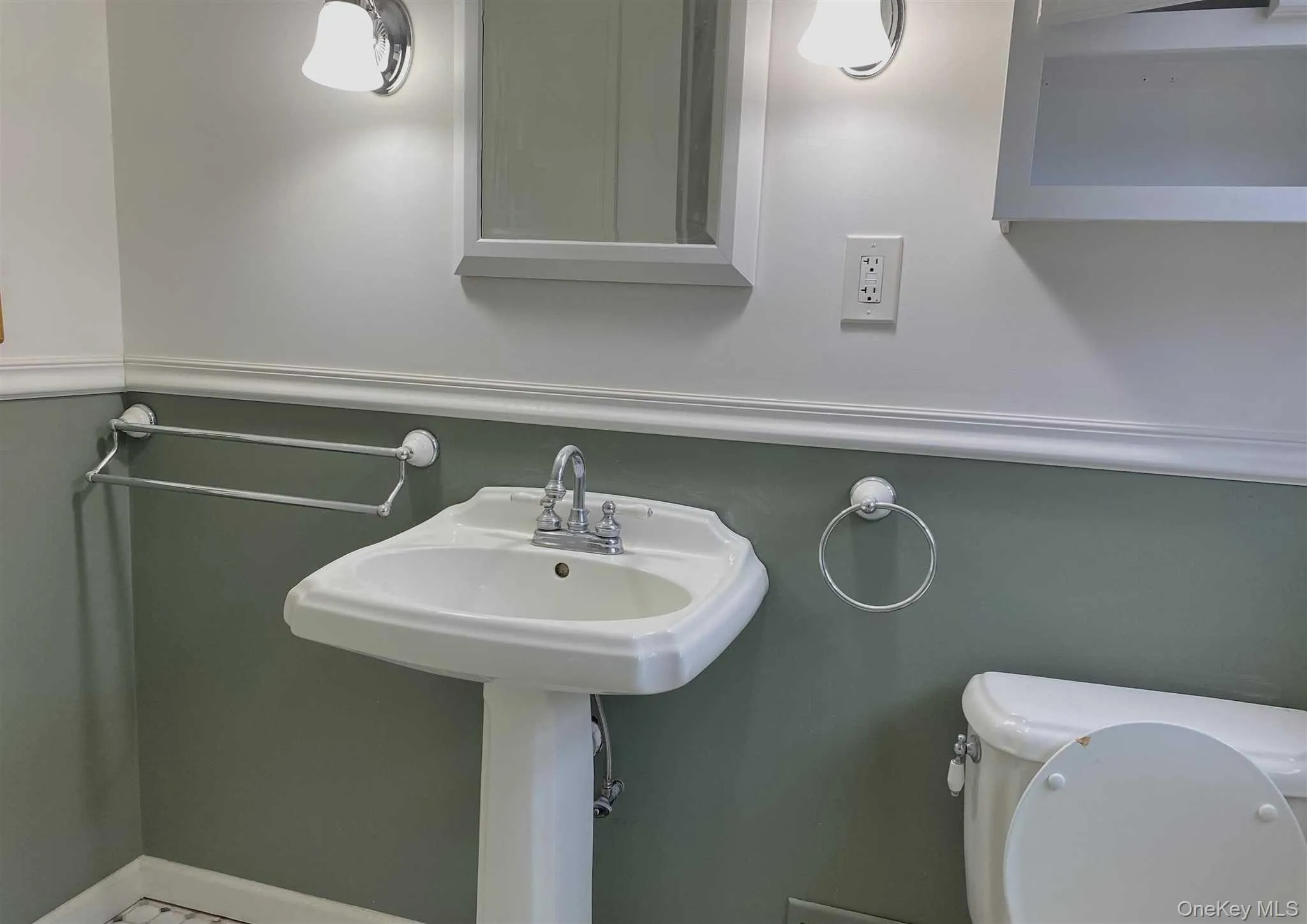 Bathroom Bathroom