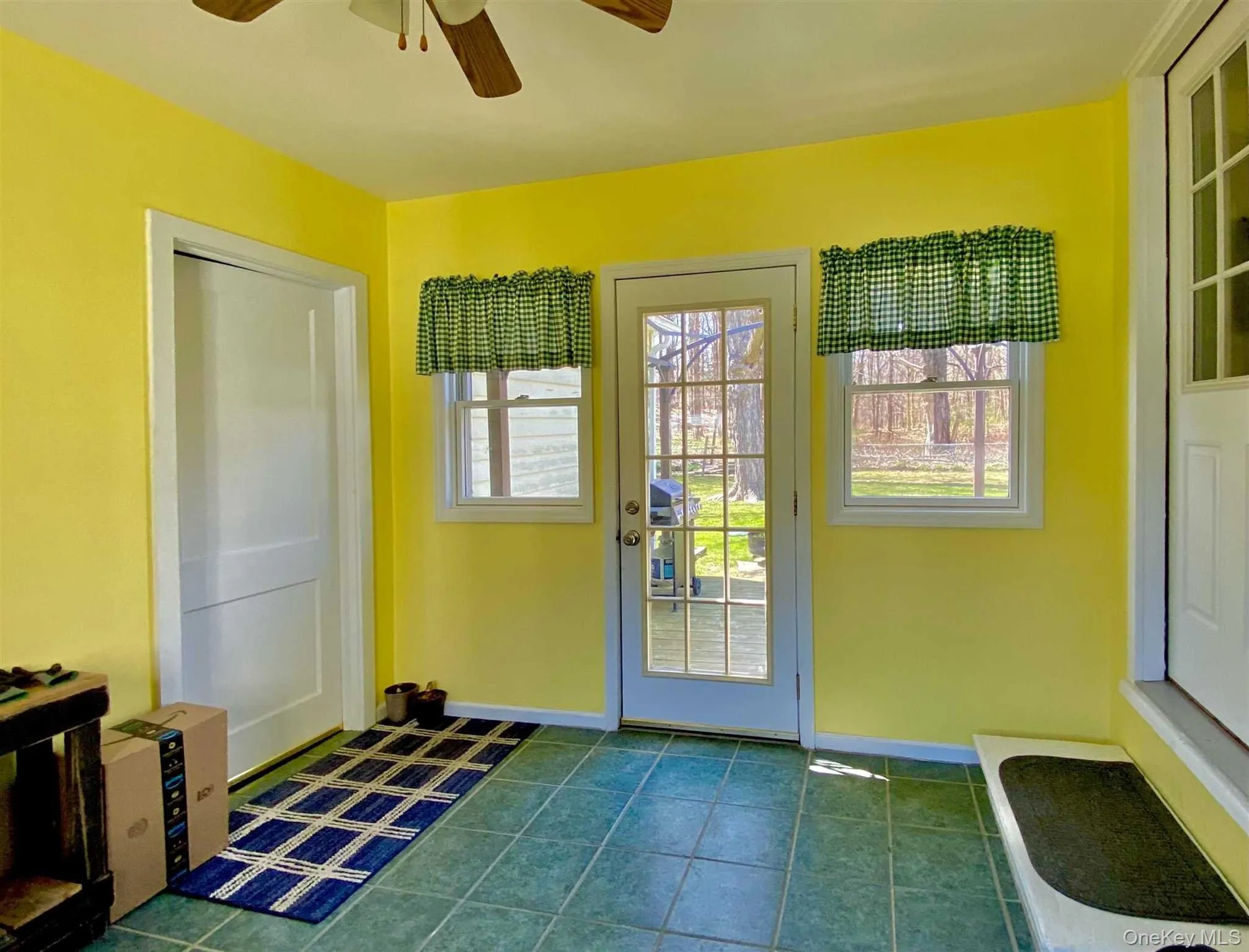 3 KING Road, Rhinebeck, NY, 2 Bedrooms Bedrooms, 6 Rooms Rooms,1 BathroomBathrooms,Residential Lease,For Rent,KING,0,1041390 3 KING Road, Rhinebeck, NY, 2 Bedrooms Bedrooms, 6 Rooms Rooms,1 BathroomBathrooms,Residential Lease,For Rent,KING,0,1041390