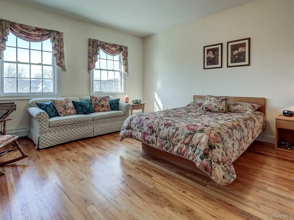 17 Constitution Court, Tuxedo, NY, 5 Bedrooms Bedrooms, 17 Rooms Rooms,4 BathroomsBathrooms,Residential,For Rent,Constitution,0,1041395 17 Constitution Court, Tuxedo, NY, 5 Bedrooms Bedrooms, 17 Rooms Rooms,4 BathroomsBathrooms,Residential,For Rent,Constitution,0,1041395