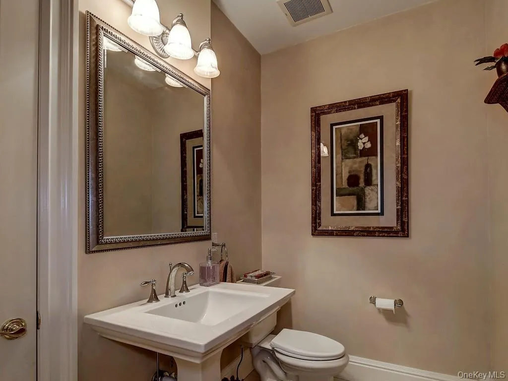 17 Constitution Court, Tuxedo, NY, 5 Bedrooms Bedrooms, 17 Rooms Rooms,4 BathroomsBathrooms,Residential,For Rent,Constitution,0,1041395 17 Constitution Court, Tuxedo, NY, 5 Bedrooms Bedrooms, 17 Rooms Rooms,4 BathroomsBathrooms,Residential,For Rent,Constitution,0,1041395