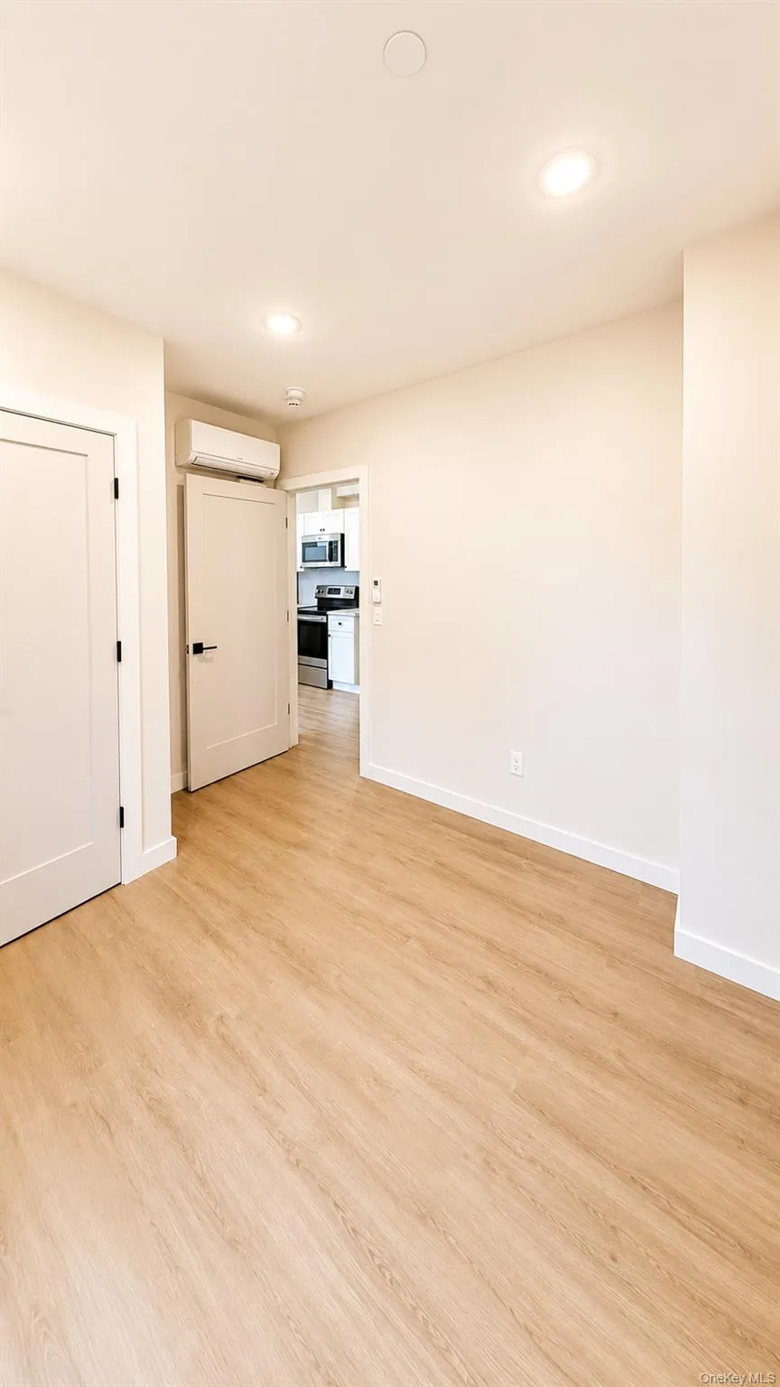 136 south, Poughkeepsie, NY, 1 Bedroom Bedrooms, 4 Rooms Rooms,1 BathroomBathrooms,Residential Lease,For Rent,south,0,1041398 136 south, Poughkeepsie, NY, 1 Bedroom Bedrooms, 4 Rooms Rooms,1 BathroomBathrooms,Residential Lease,For Rent,south,0,1041398
