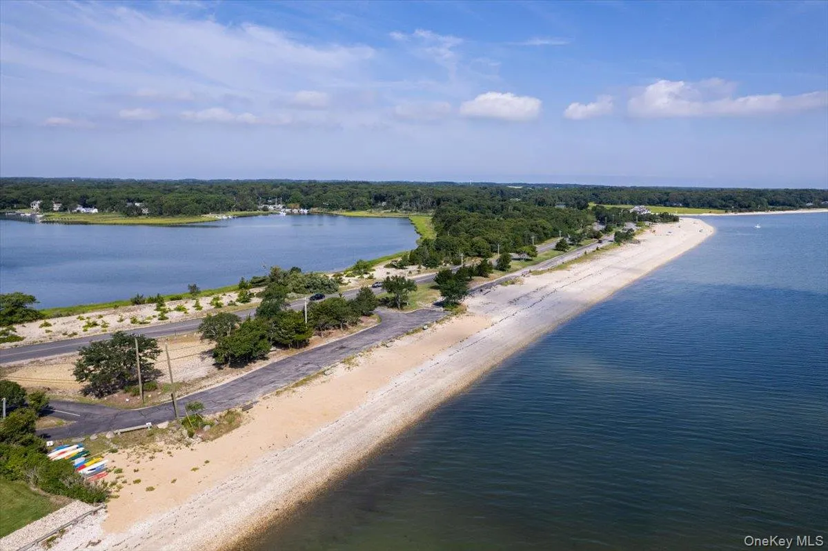3980 Vanston Road, Southold, NY, 4 Bedrooms Bedrooms, 14 Rooms Rooms,4 BathroomsBathrooms,Residential,For Rent,Vanston,0,1041399 3980 Vanston Road, Southold, NY, 4 Bedrooms Bedrooms, 14 Rooms Rooms,4 BathroomsBathrooms,Residential,For Rent,Vanston,0,1041399