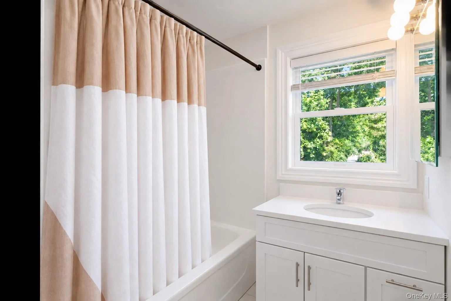 3980 Vanston Road, Southold, NY, 4 Bedrooms Bedrooms, 14 Rooms Rooms,4 BathroomsBathrooms,Residential,For Rent,Vanston,0,1041399 3980 Vanston Road, Southold, NY, 4 Bedrooms Bedrooms, 14 Rooms Rooms,4 BathroomsBathrooms,Residential,For Rent,Vanston,0,1041399