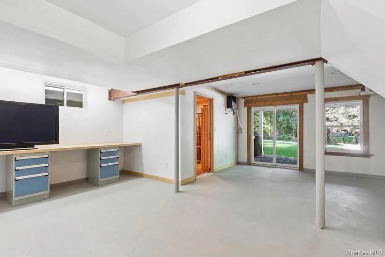 3980 Vanston Road, Southold, NY, 4 Bedrooms Bedrooms, 14 Rooms Rooms,4 BathroomsBathrooms,Residential,For Rent,Vanston,0,1041399 3980 Vanston Road, Southold, NY, 4 Bedrooms Bedrooms, 14 Rooms Rooms,4 BathroomsBathrooms,Residential,For Rent,Vanston,0,1041399