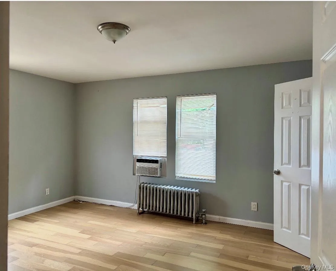 980 Thomas Place, Hempstead, NY, 2 Bedroom Bedrooms, 5 Room Rooms,1 BathroomBathrooms,Residential Lease,For Rent,Thomas,0,1041401 980 Thomas Place, Hempstead, NY, 2 Bedroom Bedrooms, 5 Room Rooms,1 BathroomBathrooms,Residential Lease,For Rent,Thomas,0,1041401
