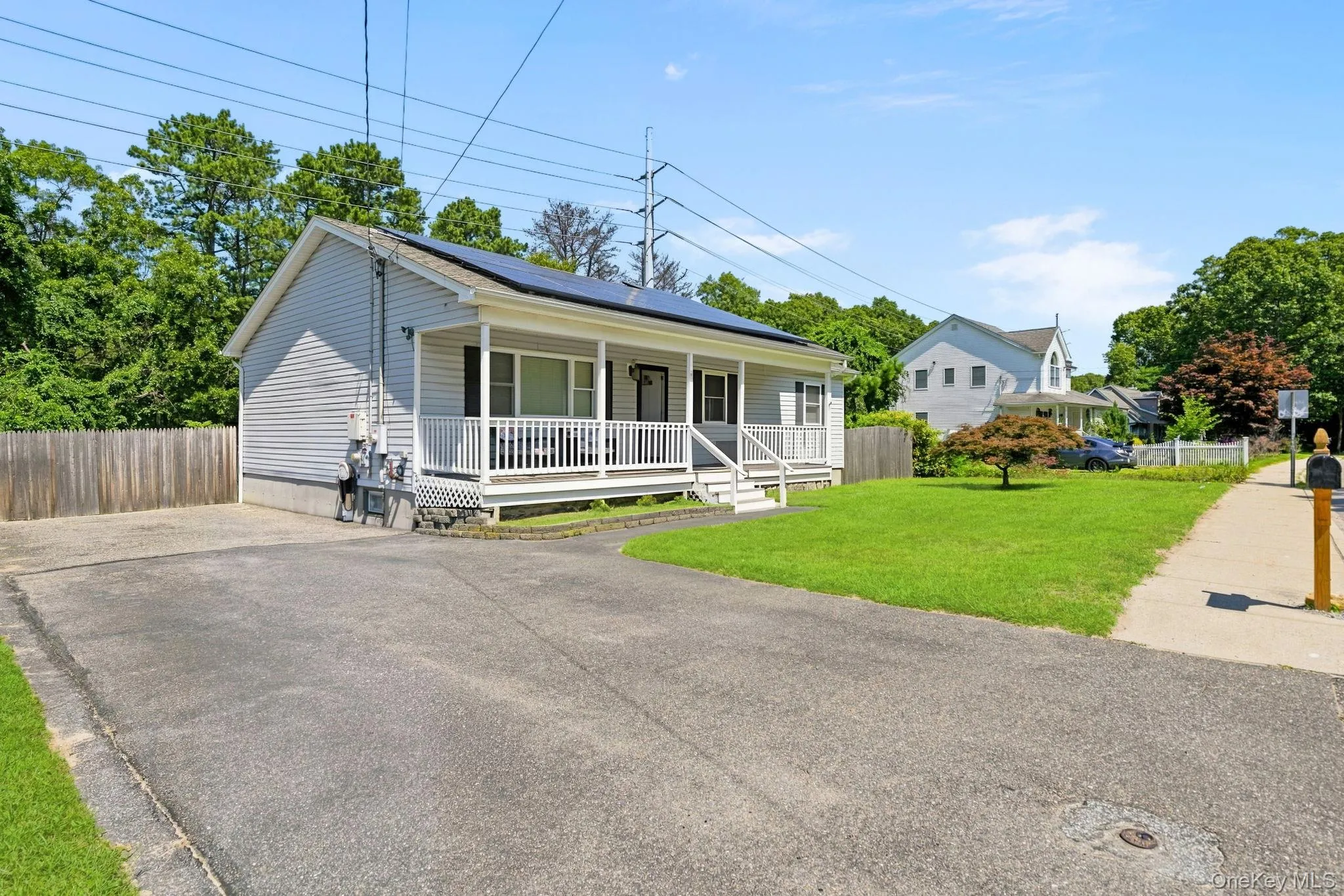 29 Moriches Middle Island Road, Brookhaven, NY, 3 Bedrooms Bedrooms, 6 Rooms Rooms,2 BathroomsBathrooms,Residential,For Rent,Moriches Middle Island,0,1041404 29 Moriches Middle Island Road, Brookhaven, NY, 3 Bedrooms Bedrooms, 6 Rooms Rooms,2 BathroomsBathrooms,Residential,For Rent,Moriches Middle Island,0,1041404
