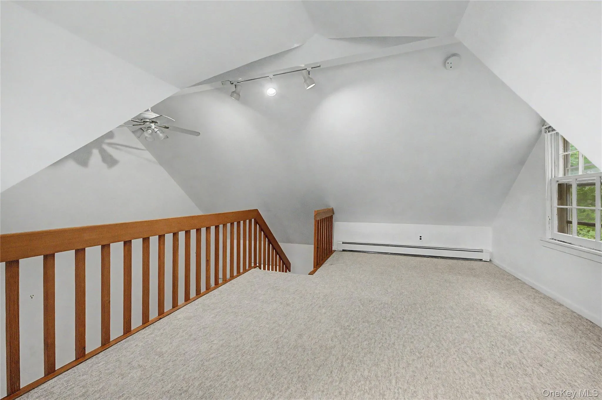 87 Daly Road, Huntington, NY, 2 Bedrooms Bedrooms, 5 Rooms Rooms,2 BathroomsBathrooms,Residential,For Rent,Daly,0,1041408 87 Daly Road, Huntington, NY, 2 Bedrooms Bedrooms, 5 Rooms Rooms,2 BathroomsBathrooms,Residential,For Rent,Daly,0,1041408