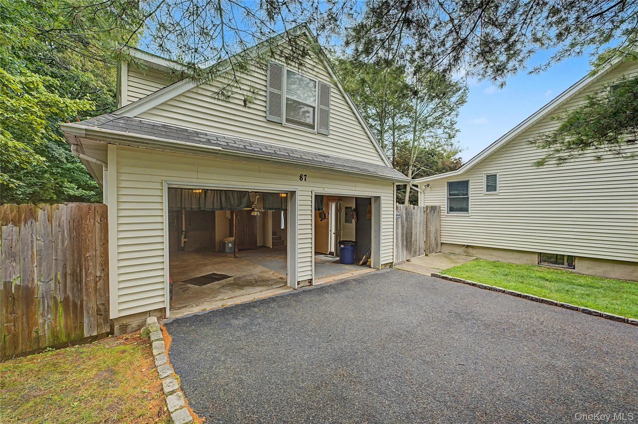 87 Daly Road, Huntington, NY, 2 Bedrooms Bedrooms, 5 Rooms Rooms,2 BathroomsBathrooms,Residential,For Rent,Daly,0,1041408 87 Daly Road, Huntington, NY, 2 Bedrooms Bedrooms, 5 Rooms Rooms,2 BathroomsBathrooms,Residential,For Rent,Daly,0,1041408