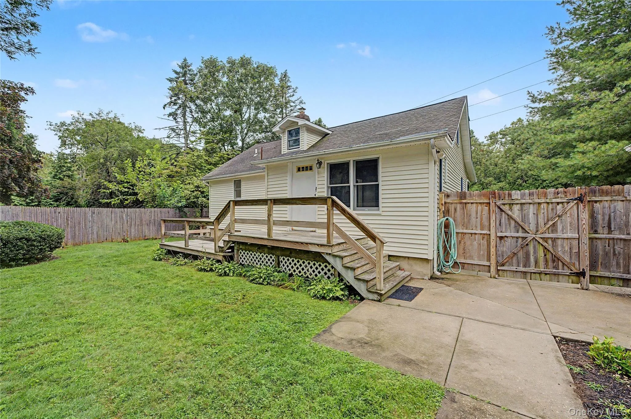 87 Daly Road, Huntington, NY, 2 Bedrooms Bedrooms, 5 Rooms Rooms,2 BathroomsBathrooms,Residential,For Rent,Daly,0,1041408 87 Daly Road, Huntington, NY, 2 Bedrooms Bedrooms, 5 Rooms Rooms,2 BathroomsBathrooms,Residential,For Rent,Daly,0,1041408