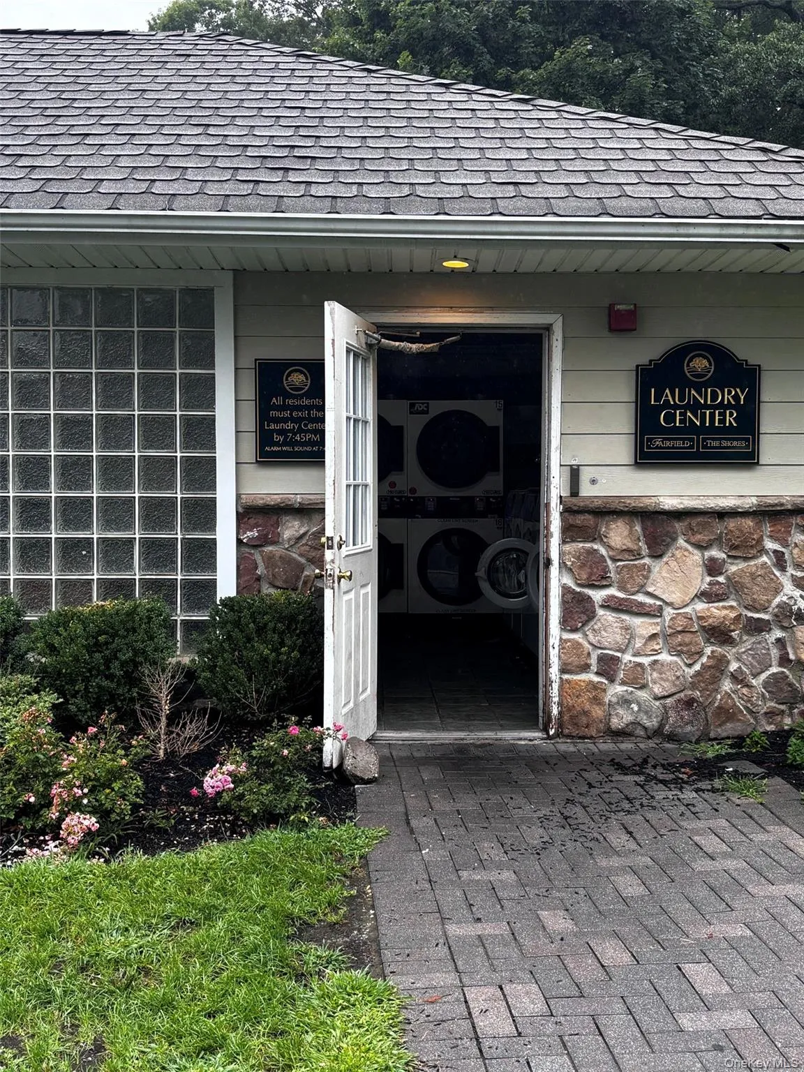 203 Lake Pointe Circle, Brookhaven, NY, 2 Bedrooms Bedrooms, 4 Rooms Rooms,1 BathroomBathrooms,Residential,For Rent,Lake Pointe,0,1041416 203 Lake Pointe Circle, Brookhaven, NY, 2 Bedrooms Bedrooms, 4 Rooms Rooms,1 BathroomBathrooms,Residential,For Rent,Lake Pointe,0,1041416