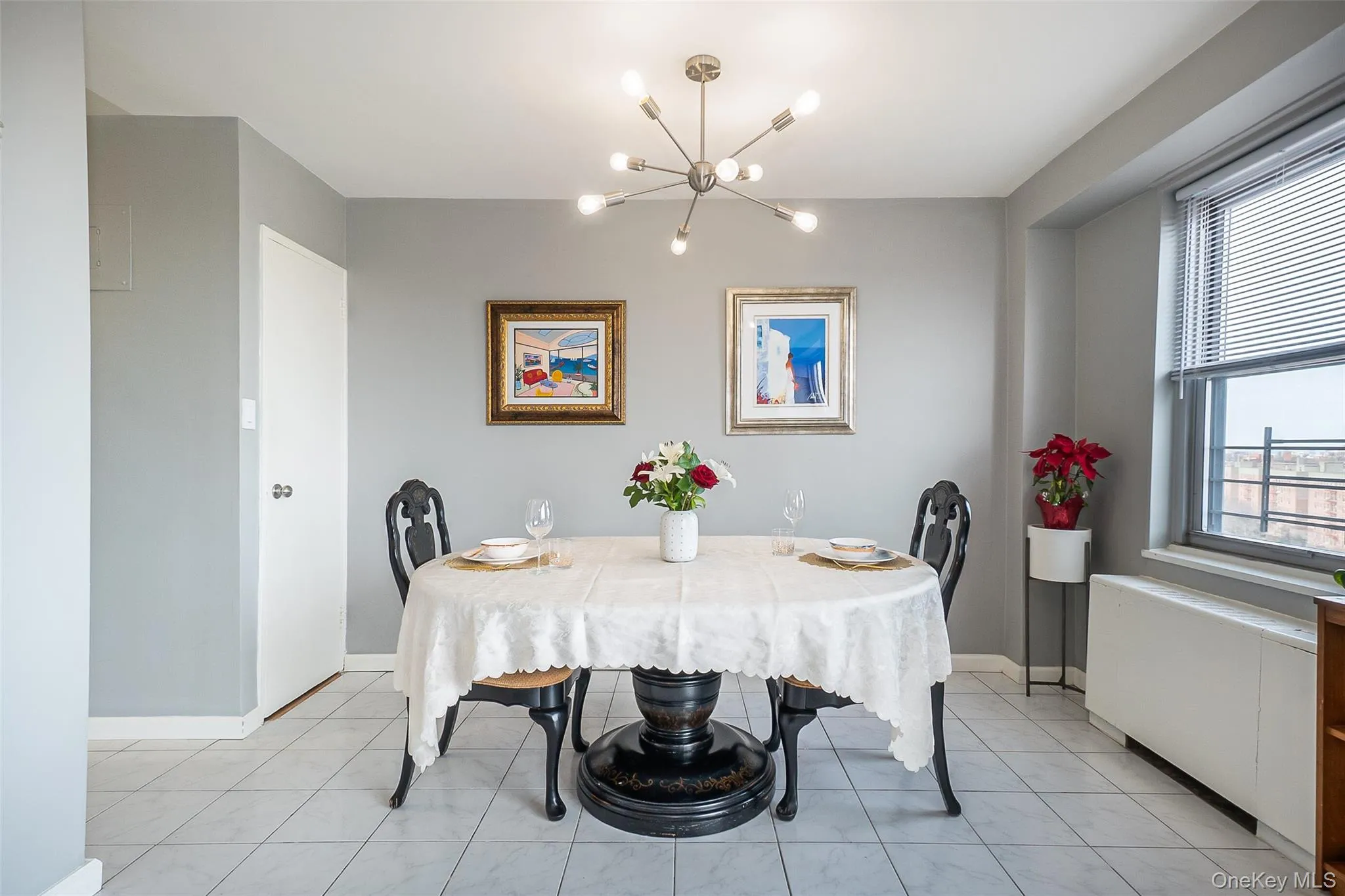 85-15 Main Street, New York, NY, 4 Bedrooms Bedrooms, 9 Rooms Rooms,2 BathroomsBathrooms,Residential,For Rent,Main,0,1041418 85-15 Main Street, New York, NY, 4 Bedrooms Bedrooms, 9 Rooms Rooms,2 BathroomsBathrooms,Residential,For Rent,Main,0,1041418