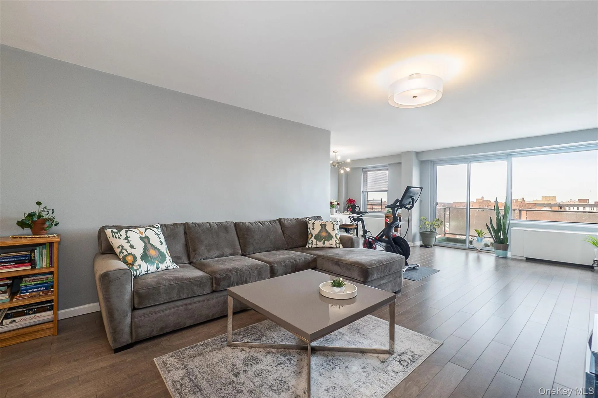 85-15 Main Street, New York, NY, 4 Bedrooms Bedrooms, 9 Rooms Rooms,2 BathroomsBathrooms,Residential,For Rent,Main,0,1041418 85-15 Main Street, New York, NY, 4 Bedrooms Bedrooms, 9 Rooms Rooms,2 BathroomsBathrooms,Residential,For Rent,Main,0,1041418