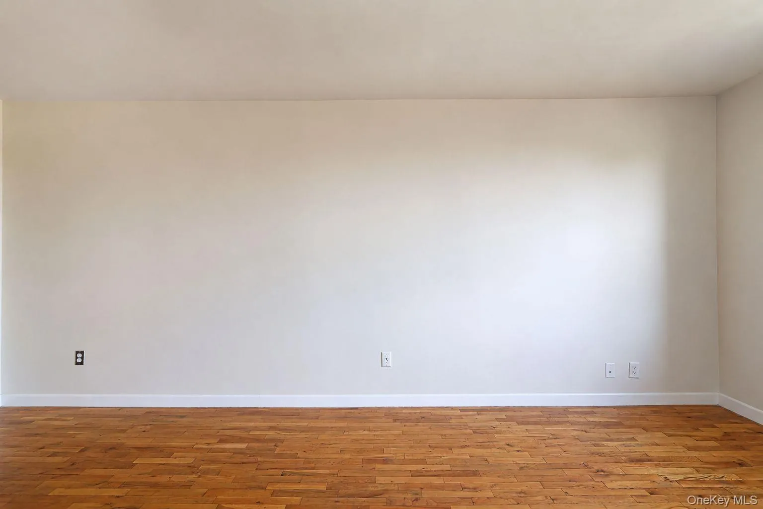 59-30 108th Street, New York, NY, 1 Bedroom Bedrooms, 5 Rooms Rooms,1 BathroomBathrooms,Residential,For Rent,108th,0,1041421 59-30 108th Street, New York, NY, 1 Bedroom Bedrooms, 5 Rooms Rooms,1 BathroomBathrooms,Residential,For Rent,108th,0,1041421