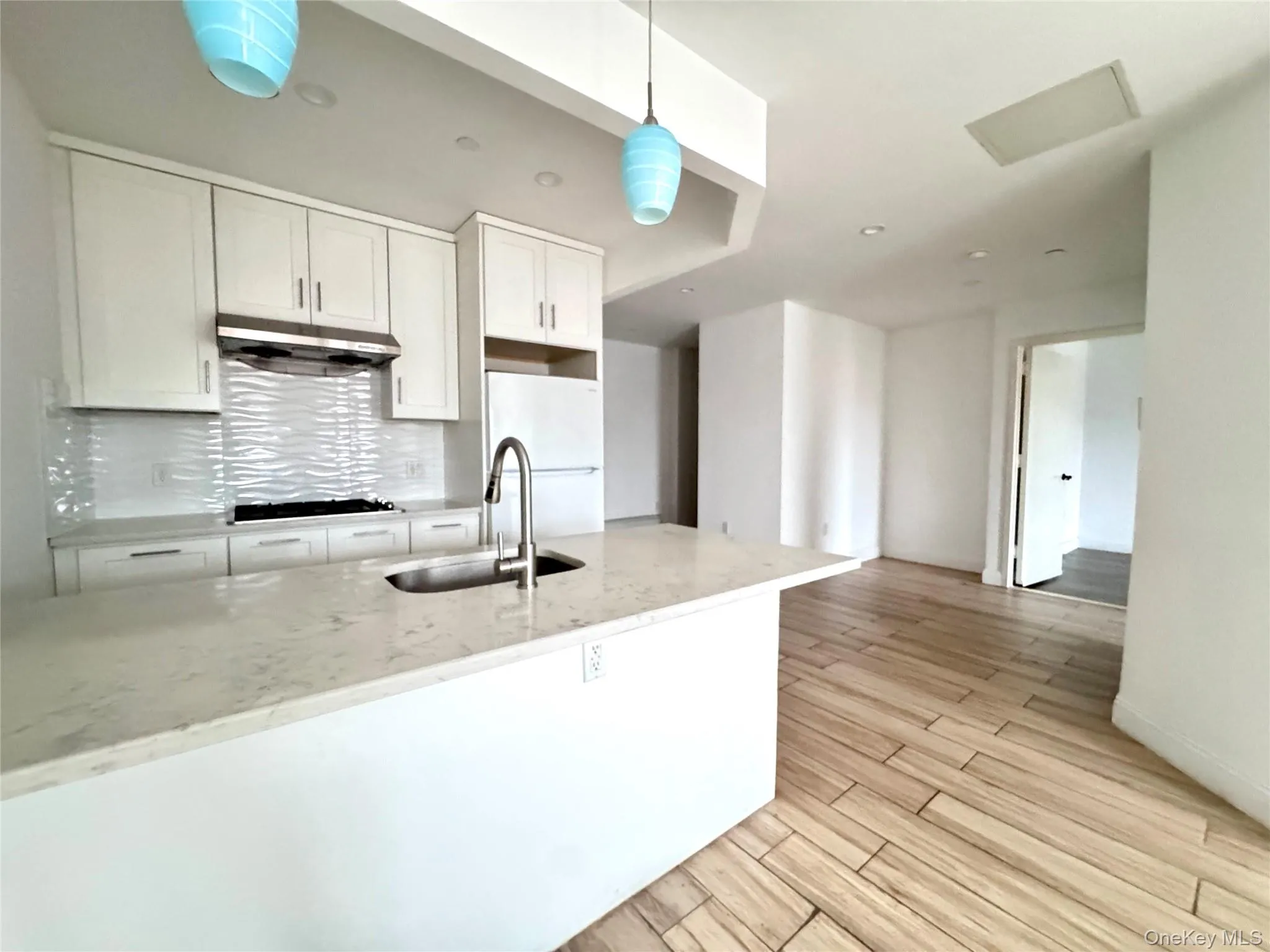 136-20 Booth Memorial Avenue, New York, NY, 2 Bedrooms Bedrooms, 5 Rooms Rooms,2 BathroomsBathrooms,Residential,For Rent,Booth Memorial,0,1041423 136-20 Booth Memorial Avenue, New York, NY, 2 Bedrooms Bedrooms, 5 Rooms Rooms,2 BathroomsBathrooms,Residential,For Rent,Booth Memorial,0,1041423