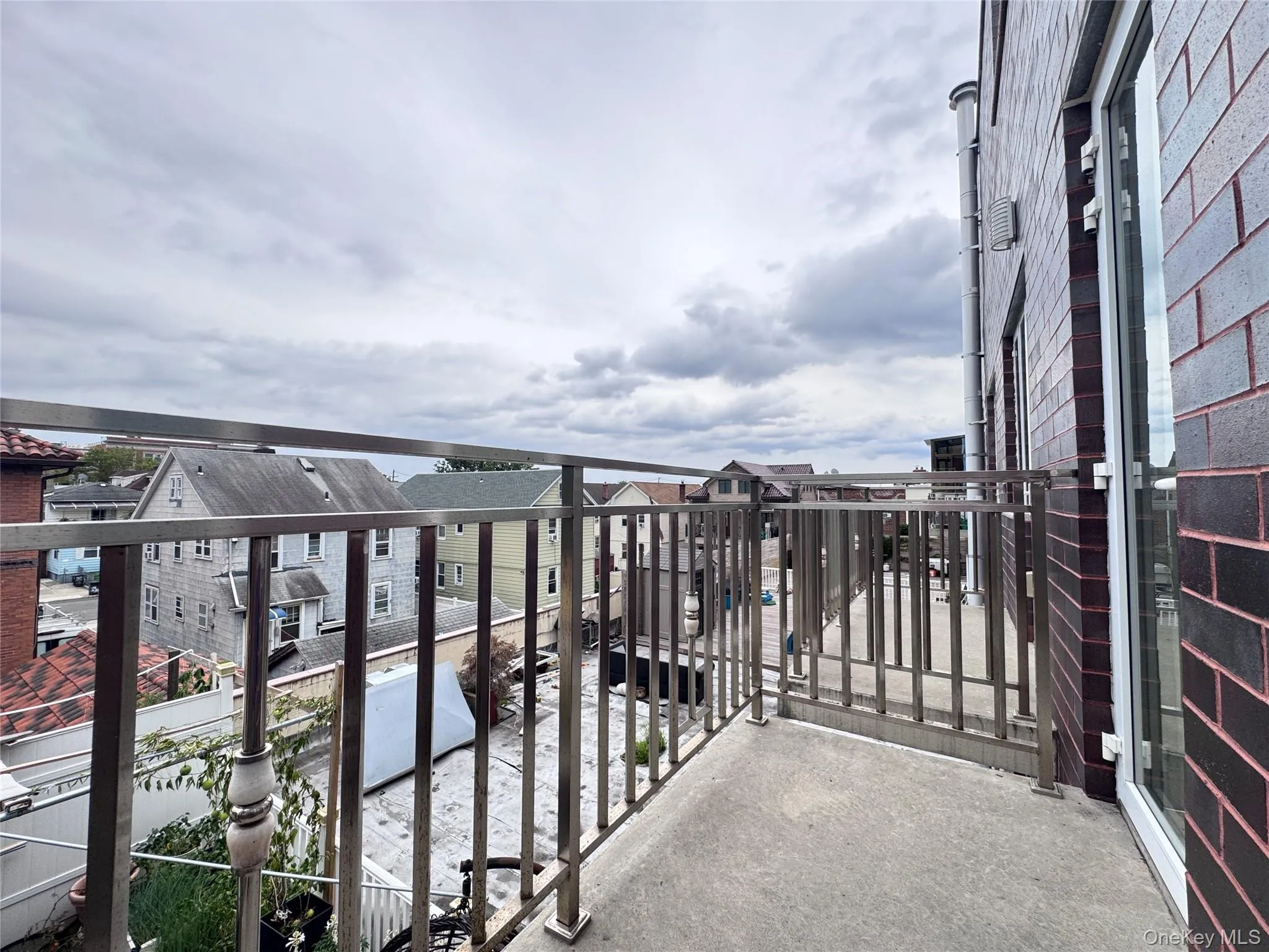 136-20 Booth Memorial Avenue, New York, NY, 2 Bedrooms Bedrooms, 5 Rooms Rooms,2 BathroomsBathrooms,Residential,For Rent,Booth Memorial,0,1041423 136-20 Booth Memorial Avenue, New York, NY, 2 Bedrooms Bedrooms, 5 Rooms Rooms,2 BathroomsBathrooms,Residential,For Rent,Booth Memorial,0,1041423