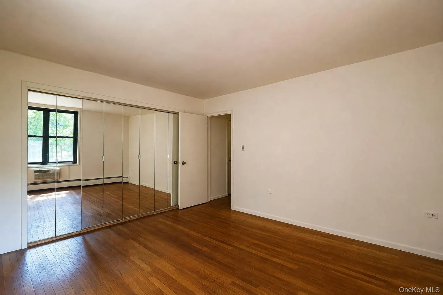 99-35 59th Avenue, New York, NY, 2 Bedrooms Bedrooms, 6 Rooms Rooms,1 BathroomBathrooms,Residential,For Rent,59th,0,1041424 99-35 59th Avenue, New York, NY, 2 Bedrooms Bedrooms, 6 Rooms Rooms,1 BathroomBathrooms,Residential,For Rent,59th,0,1041424