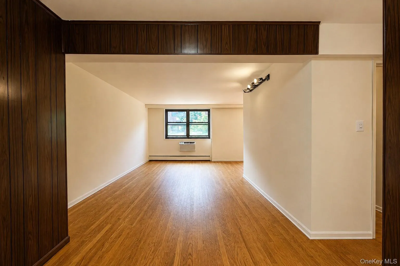 99-35 59th Avenue, New York, NY, 2 Bedrooms Bedrooms, 6 Rooms Rooms,1 BathroomBathrooms,Residential,For Rent,59th,0,1041424 99-35 59th Avenue, New York, NY, 2 Bedrooms Bedrooms, 6 Rooms Rooms,1 BathroomBathrooms,Residential,For Rent,59th,0,1041424