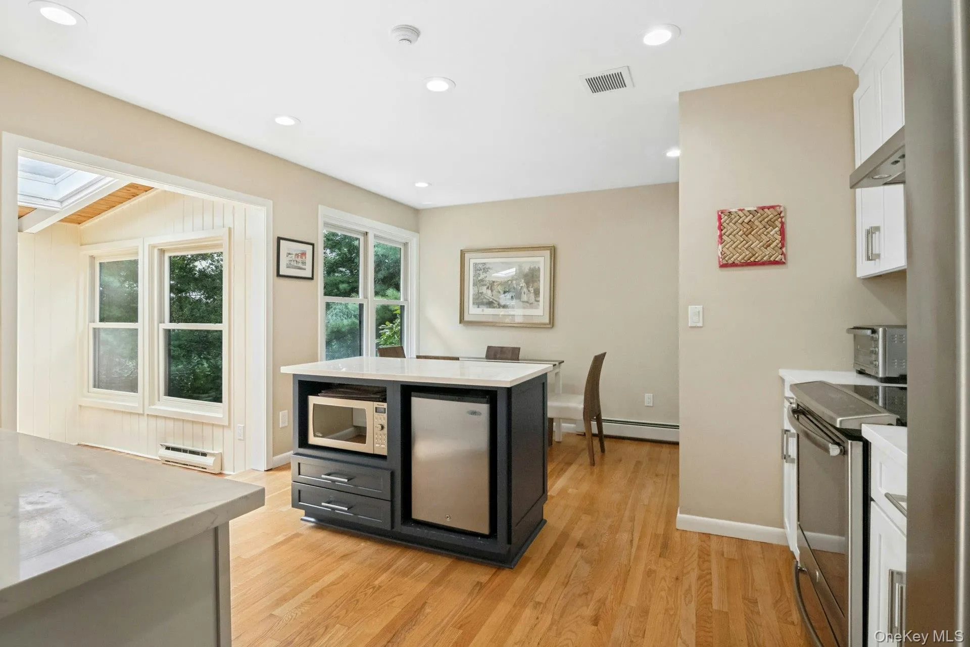 2 Lakeview Avenue, Cortlandt, NY, 4 Bedrooms Bedrooms, 10 Rooms Rooms,2 BathroomsBathrooms,Residential,For Rent,Lakeview,0,1041426 2 Lakeview Avenue, Cortlandt, NY, 4 Bedrooms Bedrooms, 10 Rooms Rooms,2 BathroomsBathrooms,Residential,For Rent,Lakeview,0,1041426