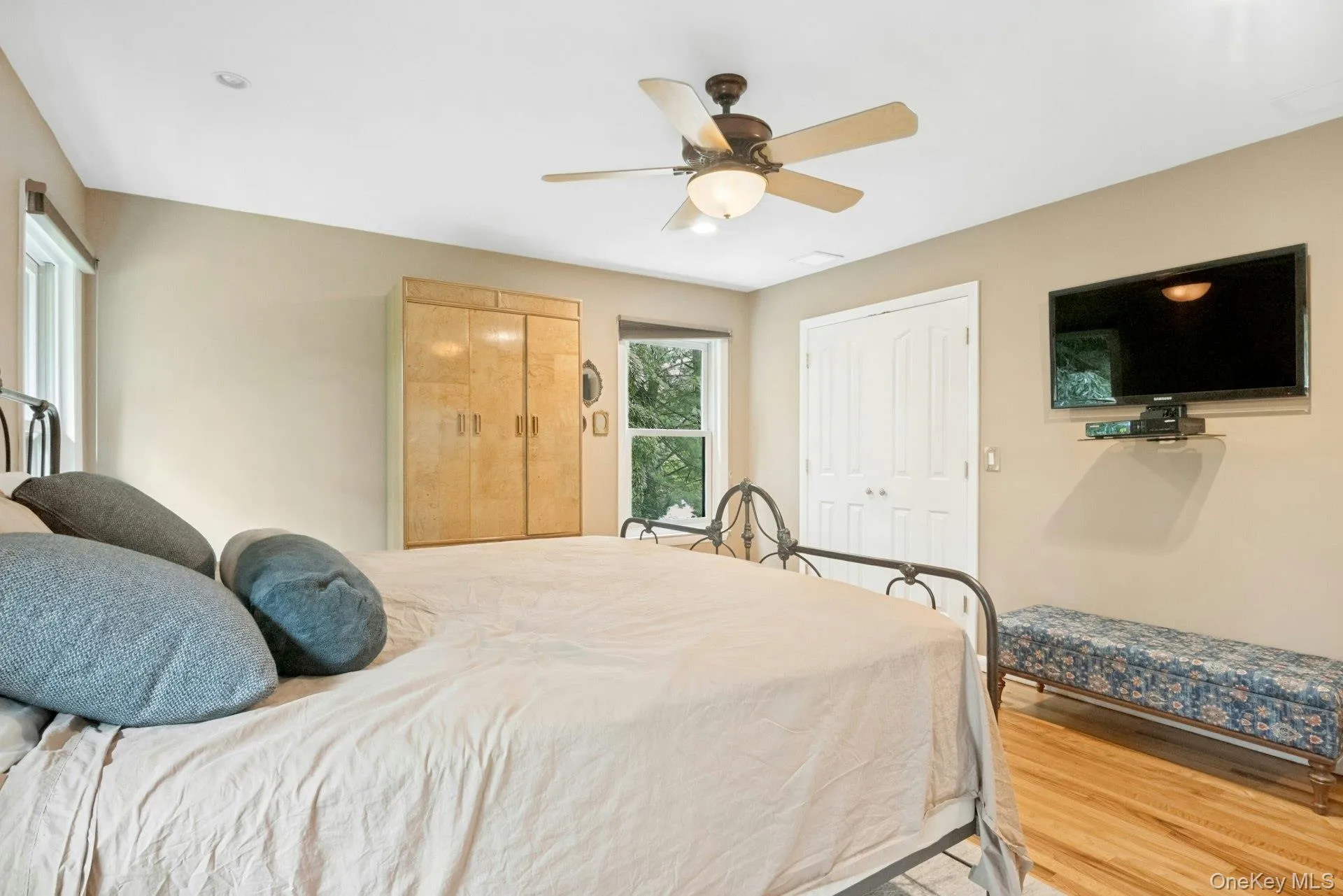 2 Lakeview Avenue, Cortlandt, NY, 4 Bedrooms Bedrooms, 10 Rooms Rooms,2 BathroomsBathrooms,Residential,For Rent,Lakeview,0,1041426 2 Lakeview Avenue, Cortlandt, NY, 4 Bedrooms Bedrooms, 10 Rooms Rooms,2 BathroomsBathrooms,Residential,For Rent,Lakeview,0,1041426