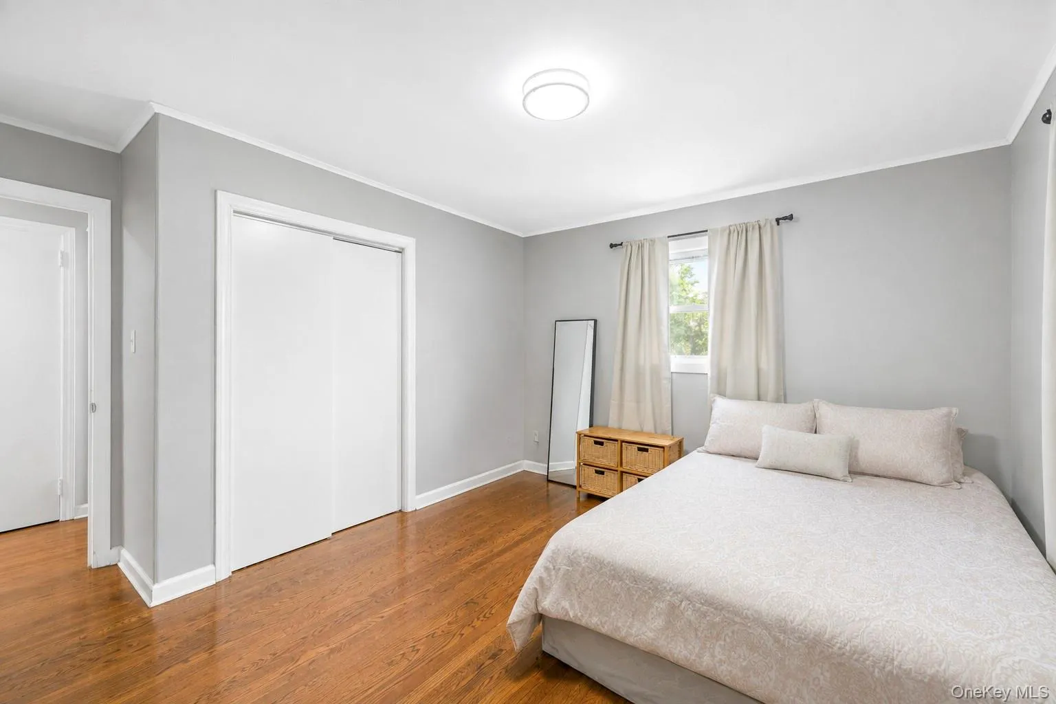 666 Rosevale Avenue, Islip, NY, 3 Bedrooms Bedrooms, 5 Rooms Rooms,3 BathroomsBathrooms,Residential,For Rent,Rosevale,0,1041427 666 Rosevale Avenue, Islip, NY, 3 Bedrooms Bedrooms, 5 Rooms Rooms,3 BathroomsBathrooms,Residential,For Rent,Rosevale,0,1041427