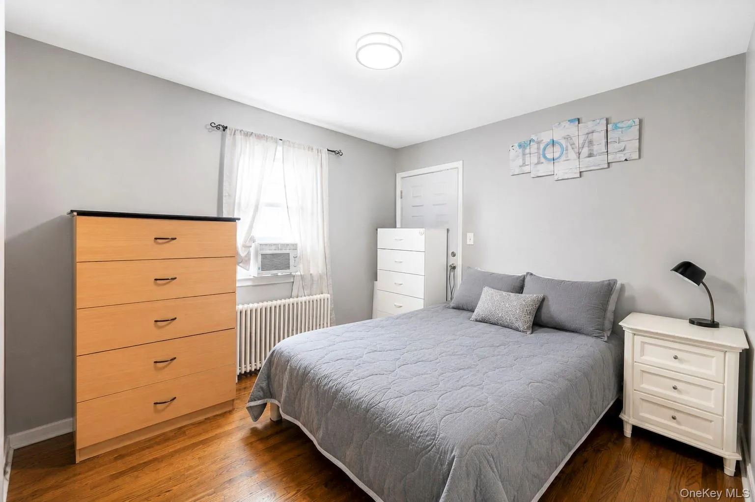 666 Rosevale Avenue, Islip, NY, 3 Bedrooms Bedrooms, 5 Rooms Rooms,3 BathroomsBathrooms,Residential,For Rent,Rosevale,0,1041427 666 Rosevale Avenue, Islip, NY, 3 Bedrooms Bedrooms, 5 Rooms Rooms,3 BathroomsBathrooms,Residential,For Rent,Rosevale,0,1041427