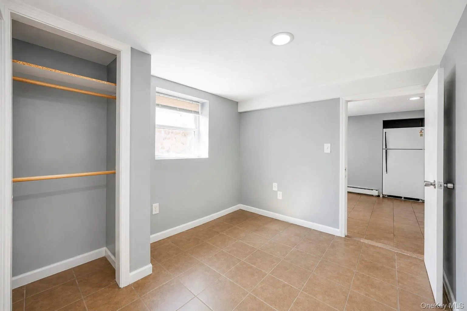666 Rosevale Avenue, Islip, NY, 3 Bedrooms Bedrooms, 5 Rooms Rooms,3 BathroomsBathrooms,Residential,For Rent,Rosevale,0,1041427 666 Rosevale Avenue, Islip, NY, 3 Bedrooms Bedrooms, 5 Rooms Rooms,3 BathroomsBathrooms,Residential,For Rent,Rosevale,0,1041427