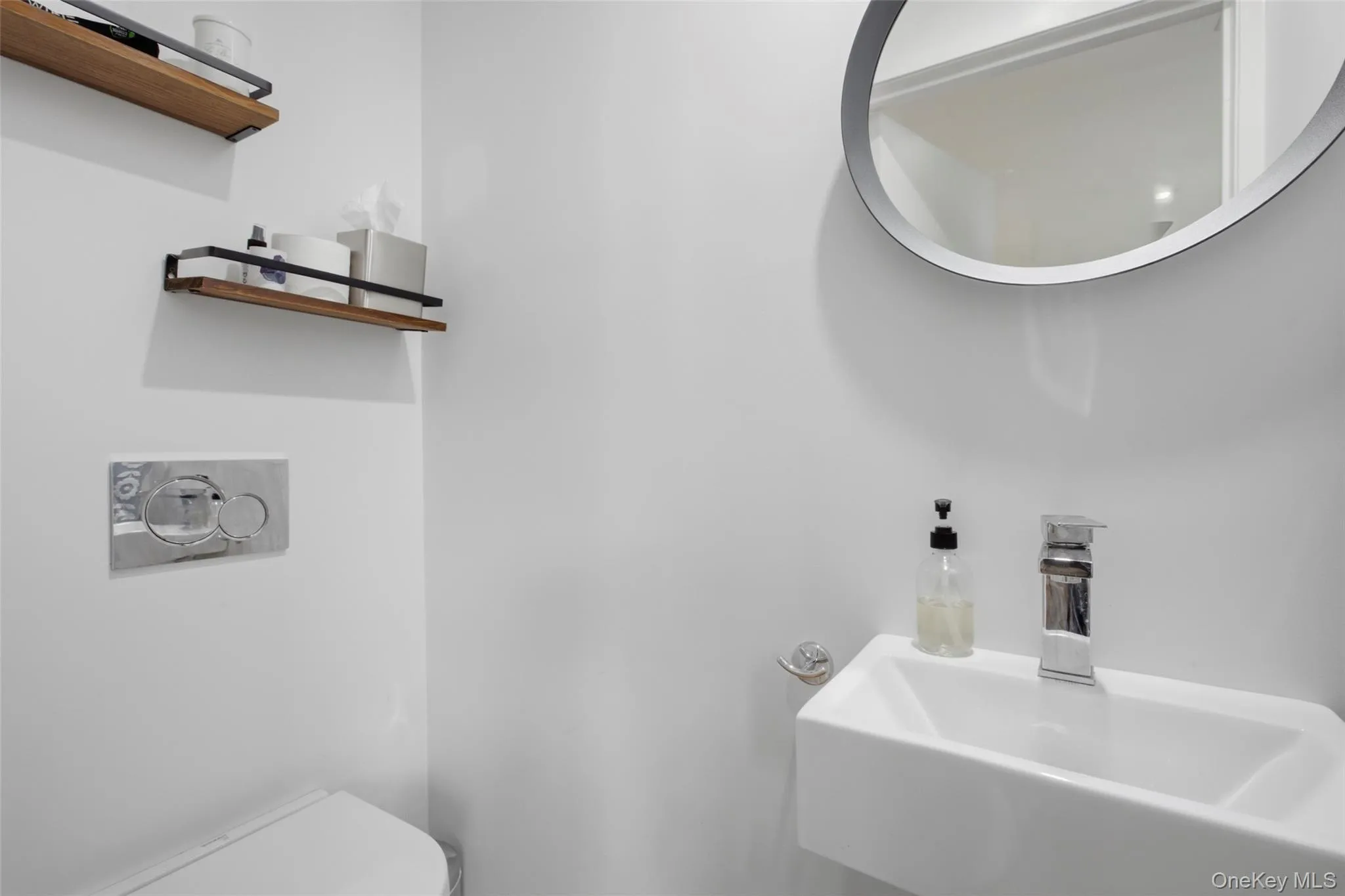9437 133rd Avenue, New York, NY, 4 Bedrooms Bedrooms, 8 Rooms Rooms,2 BathroomsBathrooms,Residential,For Rent,133rd,0,1041428 9437 133rd Avenue, New York, NY, 4 Bedrooms Bedrooms, 8 Rooms Rooms,2 BathroomsBathrooms,Residential,For Rent,133rd,0,1041428