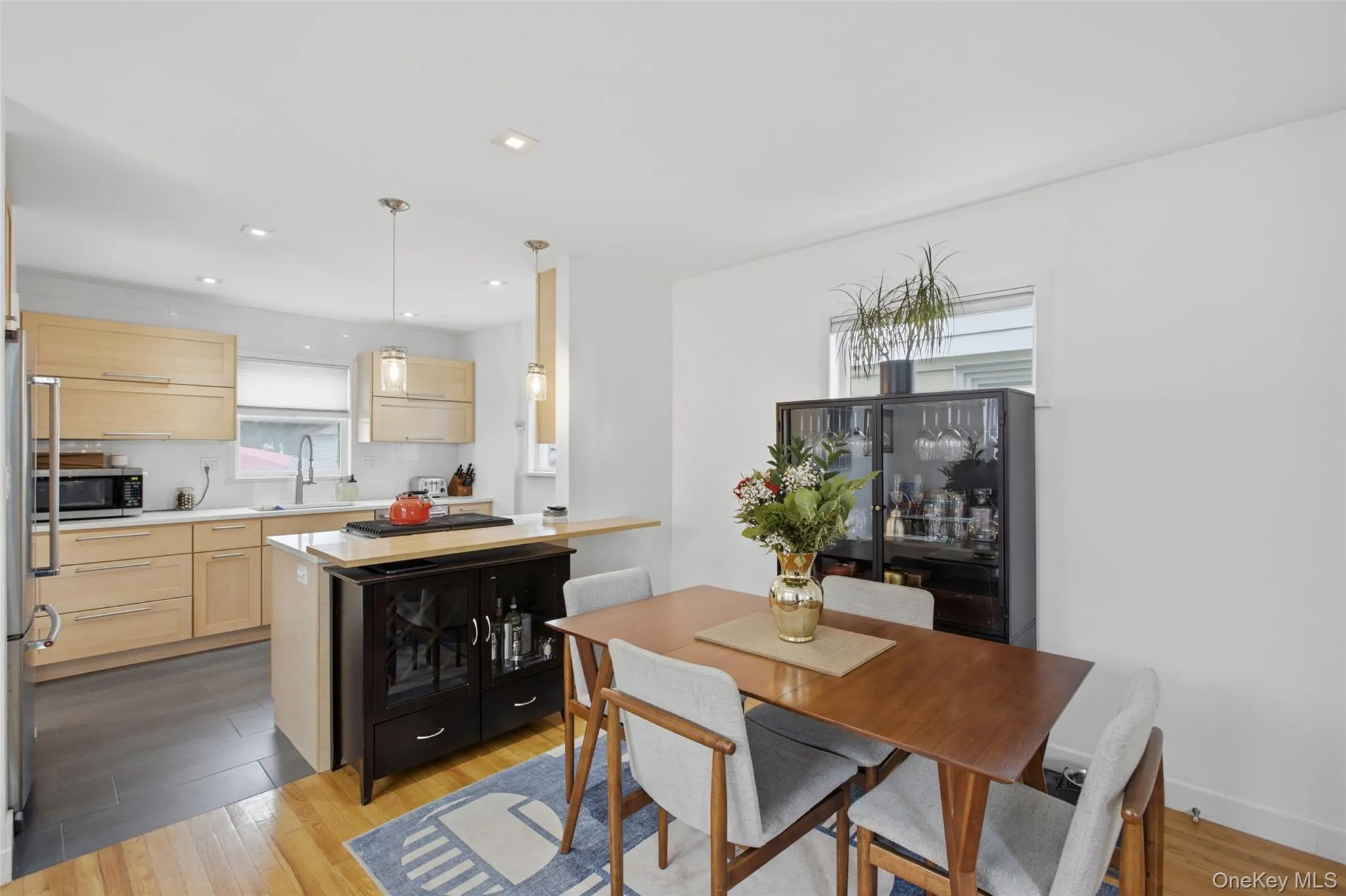 9437 133rd Avenue, New York, NY, 4 Bedrooms Bedrooms, 8 Rooms Rooms,2 BathroomsBathrooms,Residential,For Rent,133rd,0,1041428 9437 133rd Avenue, New York, NY, 4 Bedrooms Bedrooms, 8 Rooms Rooms,2 BathroomsBathrooms,Residential,For Rent,133rd,0,1041428