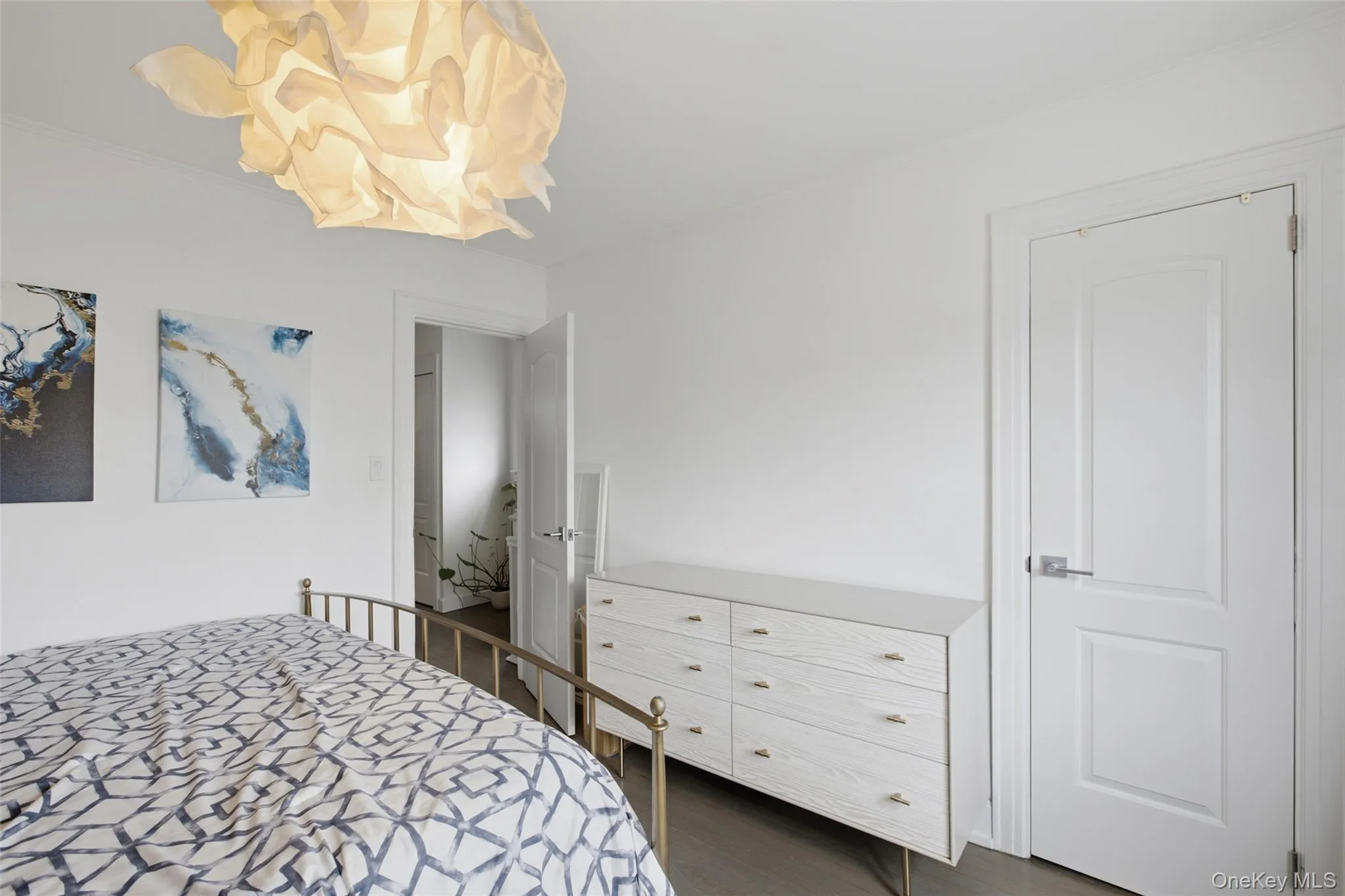 9437 133rd Avenue, New York, NY, 4 Bedrooms Bedrooms, 8 Rooms Rooms,2 BathroomsBathrooms,Residential,For Rent,133rd,0,1041428 9437 133rd Avenue, New York, NY, 4 Bedrooms Bedrooms, 8 Rooms Rooms,2 BathroomsBathrooms,Residential,For Rent,133rd,0,1041428