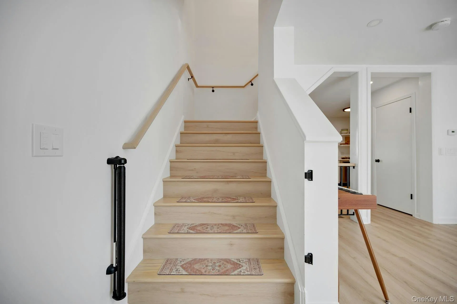 Custom chair railings, risers. Wide comfortable steps... Custom chair railings, risers. Wide comfortable steps...