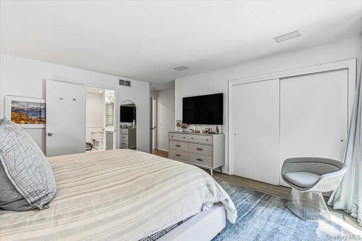 3 Quantuck Bay Lane, Southampton, NY, 4 Bedrooms Bedrooms, 18 Rooms Rooms,4 BathroomsBathrooms,Residential,For Rent,Quantuck Bay,0,1041432 3 Quantuck Bay Lane, Southampton, NY, 4 Bedrooms Bedrooms, 18 Rooms Rooms,4 BathroomsBathrooms,Residential,For Rent,Quantuck Bay,0,1041432