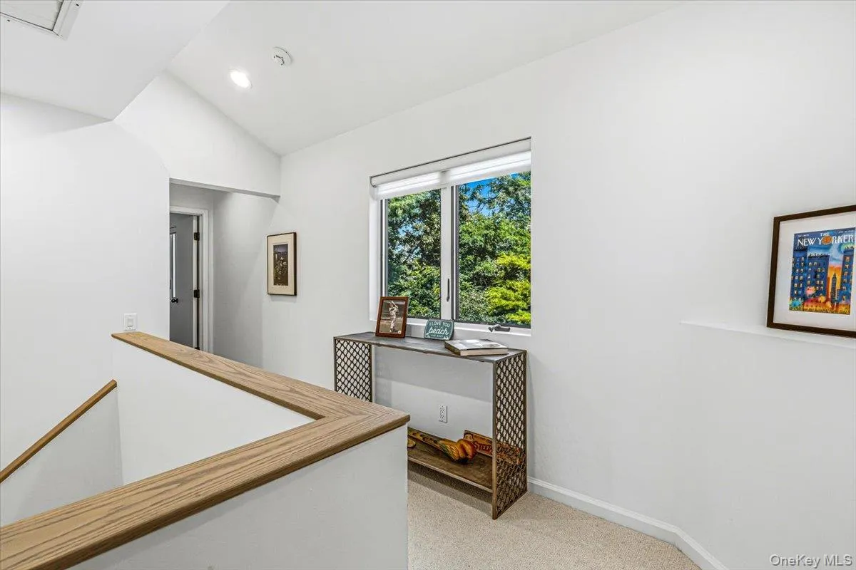 3 Quantuck Bay Lane, Southampton, NY, 4 Bedrooms Bedrooms, 18 Rooms Rooms,4 BathroomsBathrooms,Residential,For Rent,Quantuck Bay,0,1041432 3 Quantuck Bay Lane, Southampton, NY, 4 Bedrooms Bedrooms, 18 Rooms Rooms,4 BathroomsBathrooms,Residential,For Rent,Quantuck Bay,0,1041432